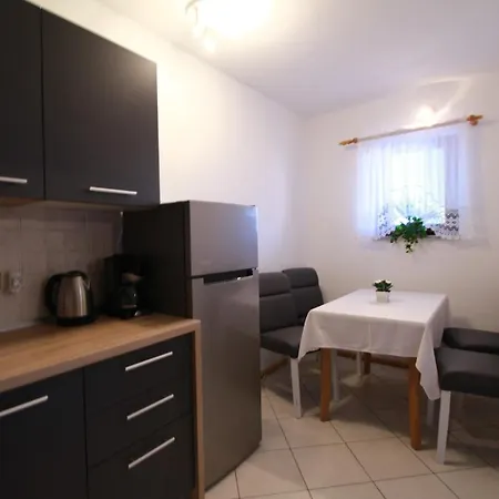 Kristina Guest house